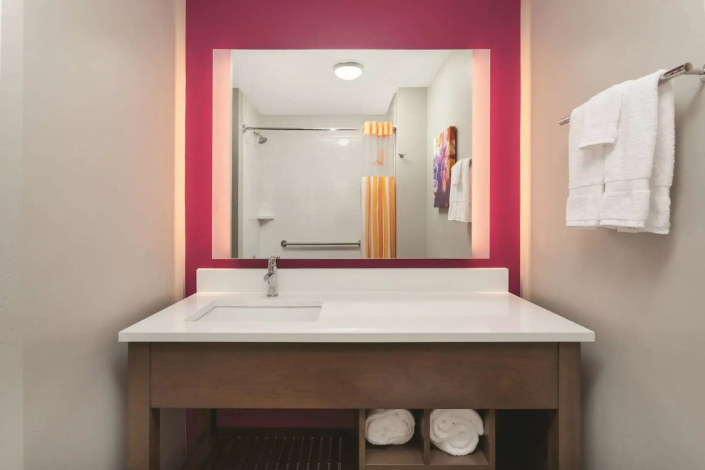 La Quinta by Wyndham South Jordan