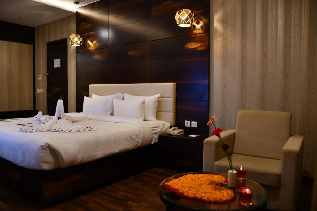 Pristine Hotel