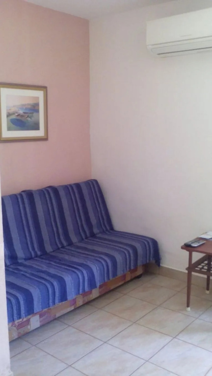 Apartment Soni - with barbecue; A2 Postira, Island Brac