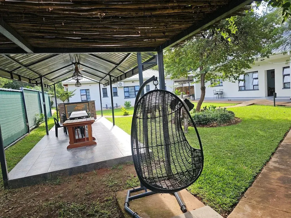 Murugare Lodge