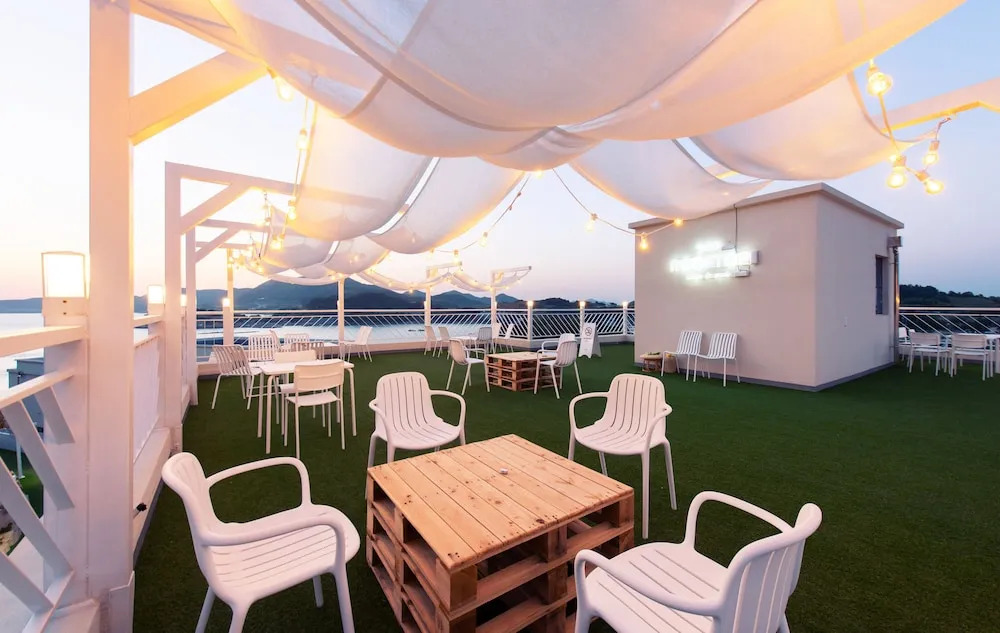 Siro Private Resort
