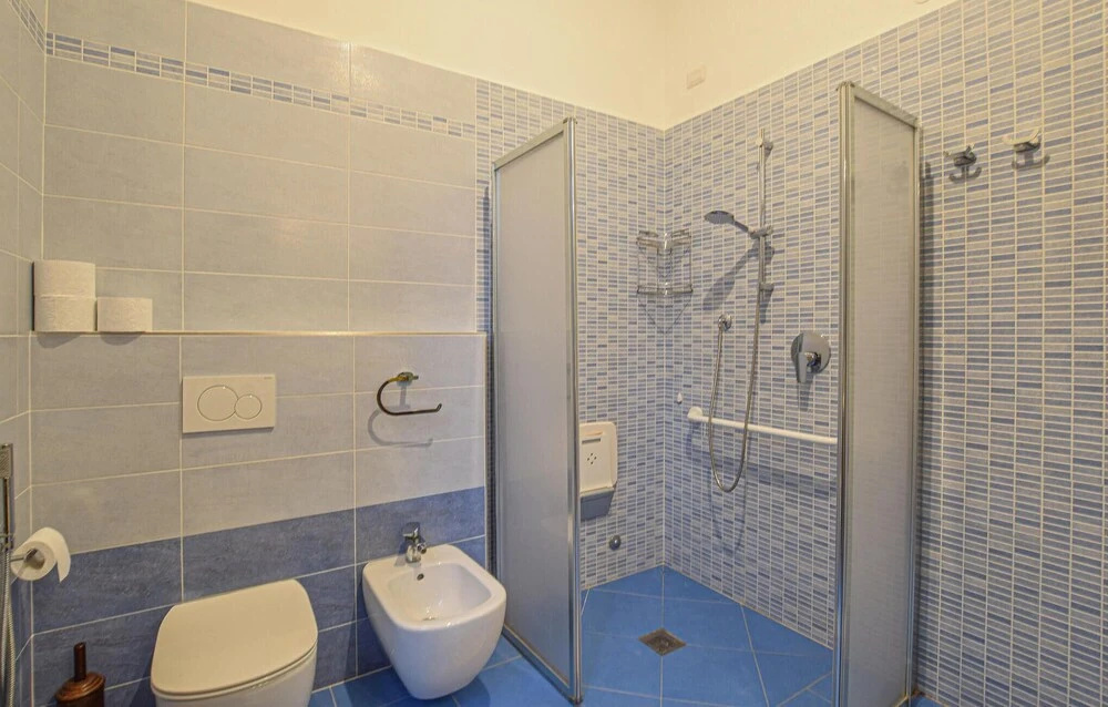Beautiful Apartment in Casorate Sempione With 2 Bedrooms and Wifi