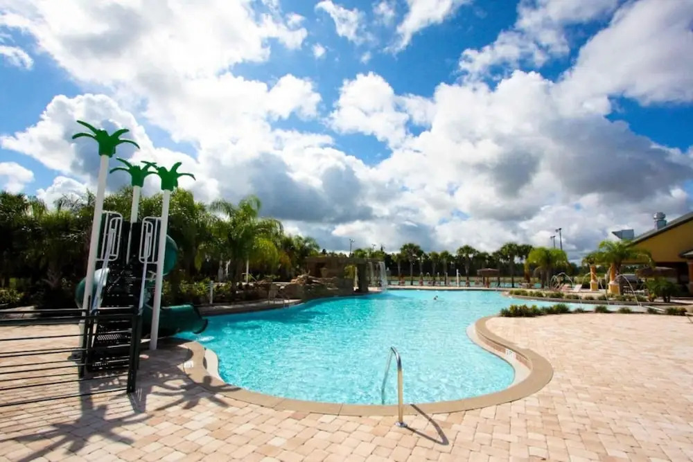 3041 Paradise Palms