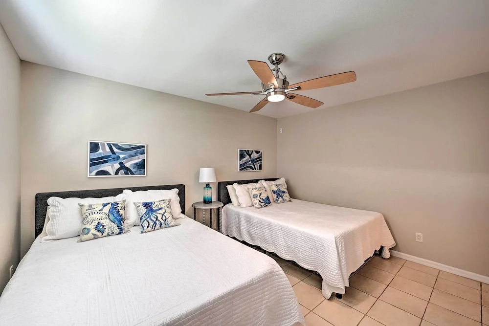 Dog-friendly Escape w/ Dock & Kayaks in Cape Coral
