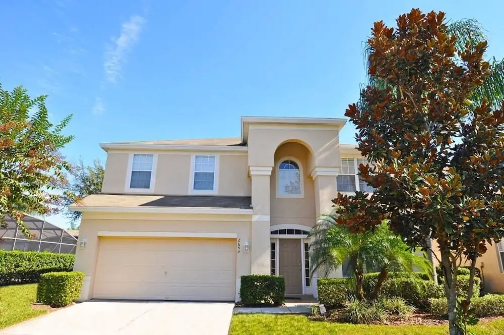 2653 The Windsor House 6 Bedroom by Florida Star