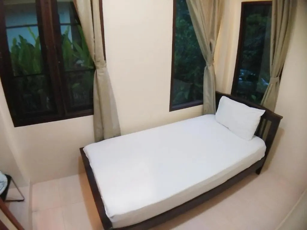 Krabi Green Hill Pool Villas