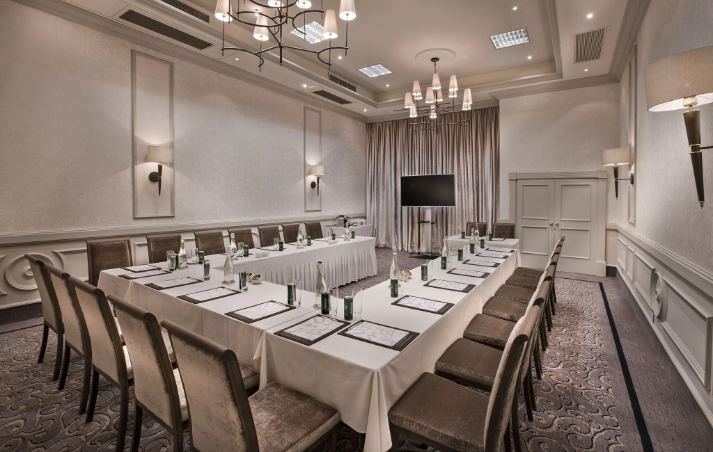 Labourdonnais Waterfront Hotel
