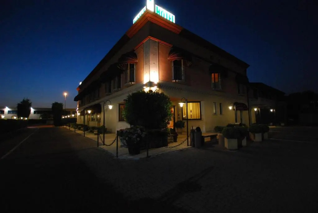 Hotel Lenotel