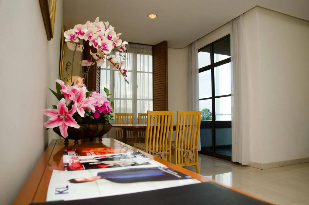 The Maple Suite