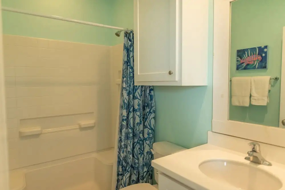 Mermaid Hair, Don't Care 5 Bedroom Home