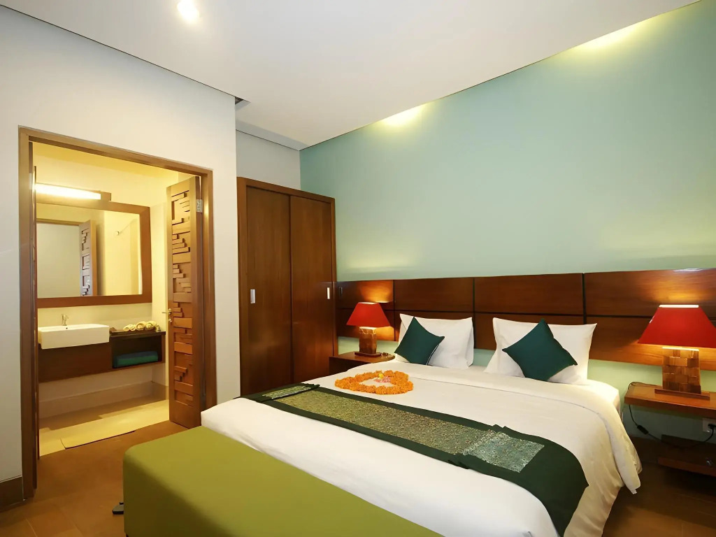 The Green Zhurga Suite