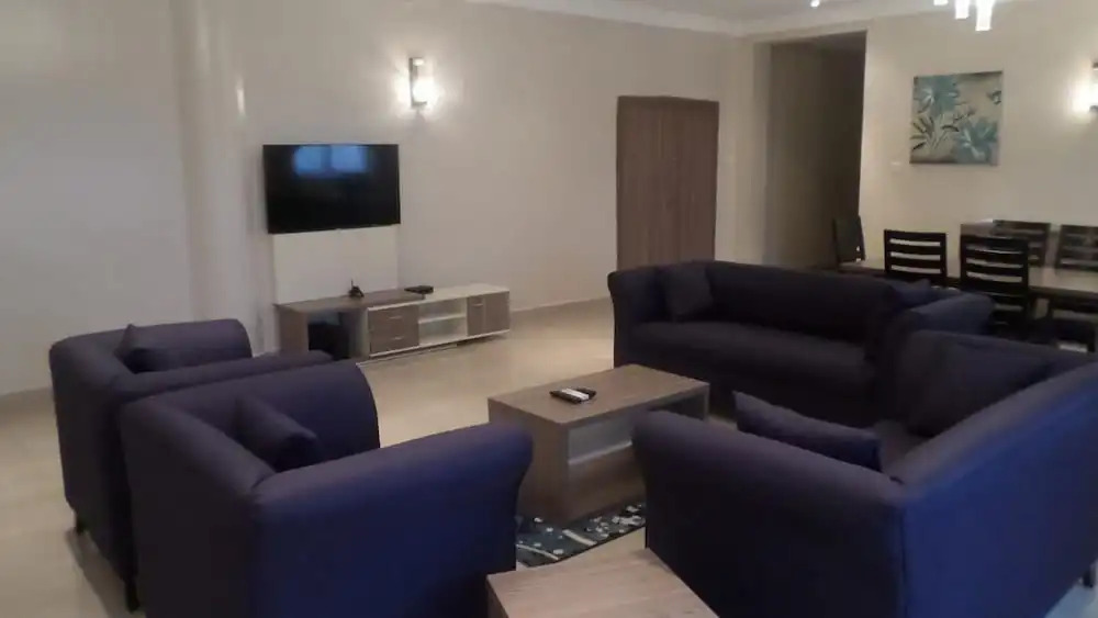 Gloriana Apartments