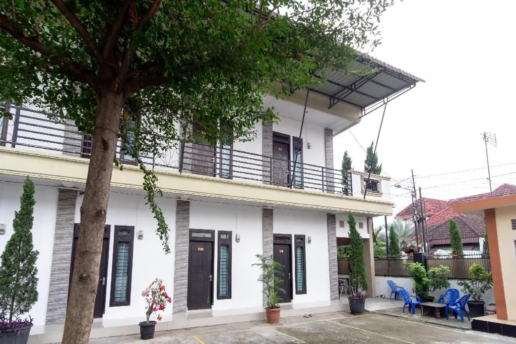 OYO 1371 Carofin Guest House