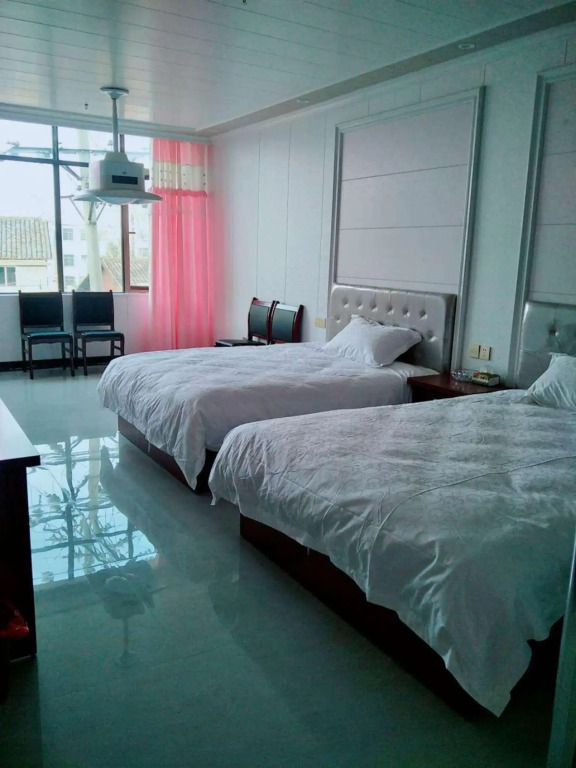 Jinsanjiao Business Hotel