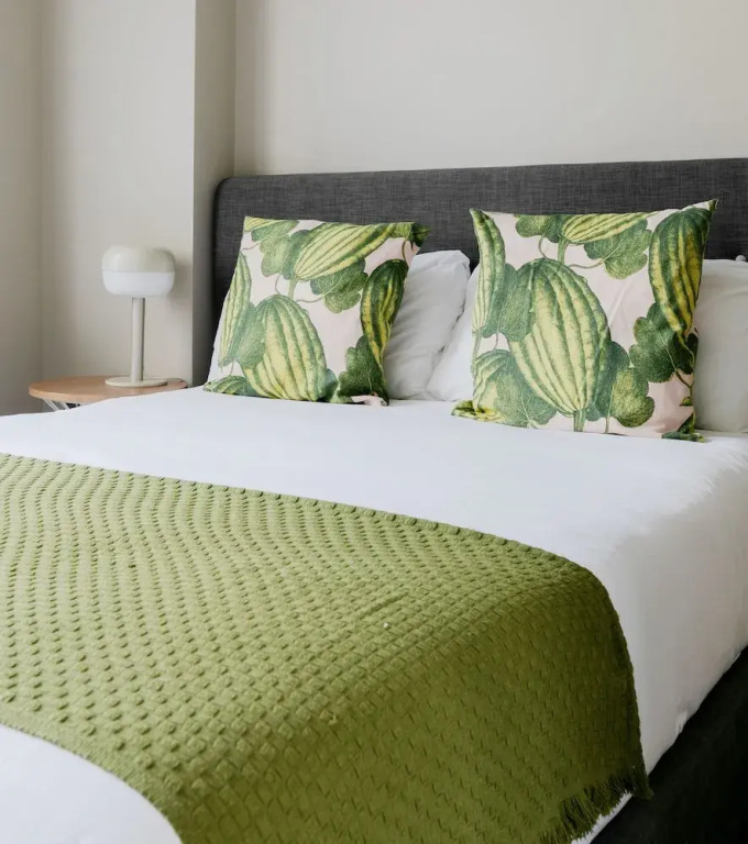 Superb Apartments opposite Edgware Road Station