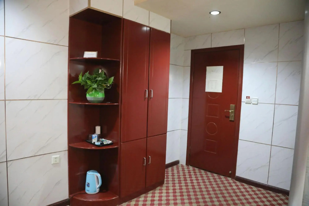 Bachu Kaiyuan Hotel