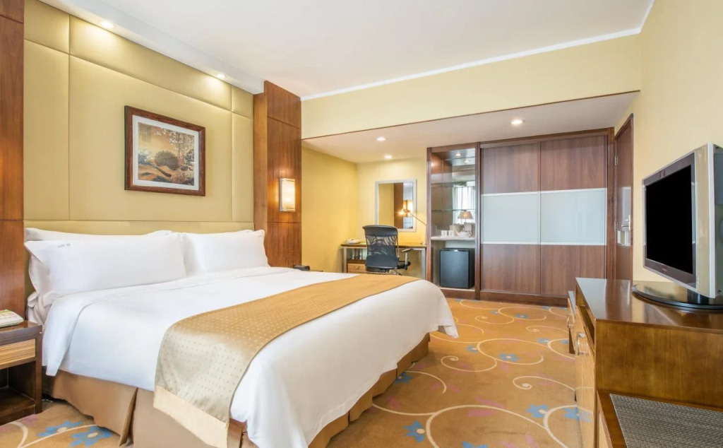 Holiday Inn Downtown Beijing