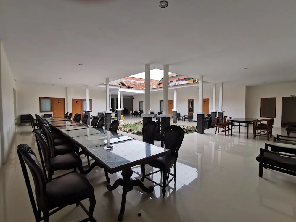 Hotel Sumaryo