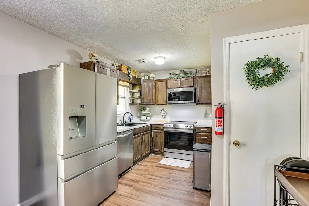 12 Mi to Dtwn Savannah: Remodeled Family Getaway!