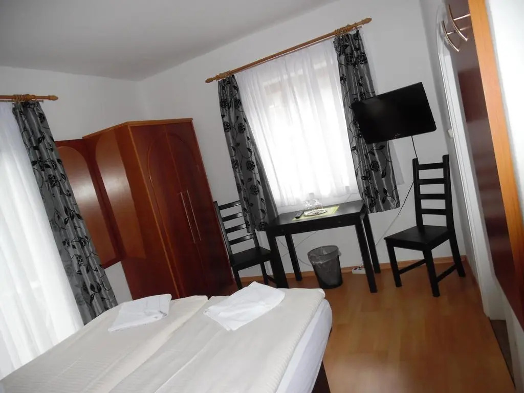 Hotel Edelweiß