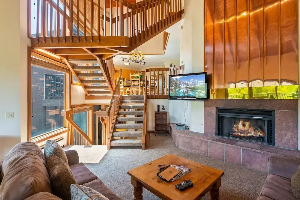 Pinnacle at Deer Valley Resort - Four Bedroom Condo with Hot Tub #1470 4 Condo
