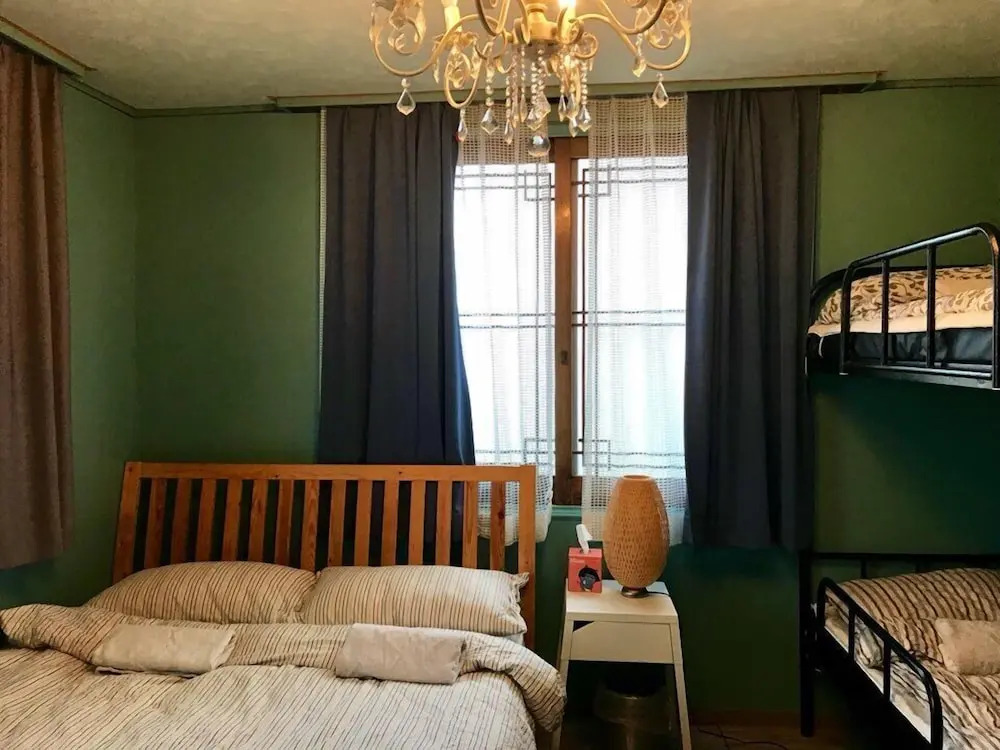 Avocado Guesthouse - Hostel