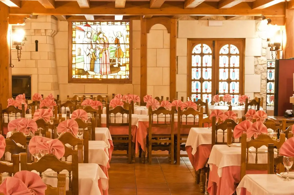 Hostal Santo Domingo de Silos