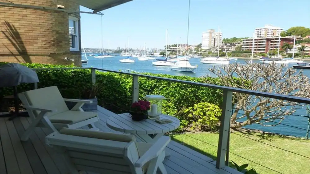 Waterfront Kirribilli Apartment - NS181