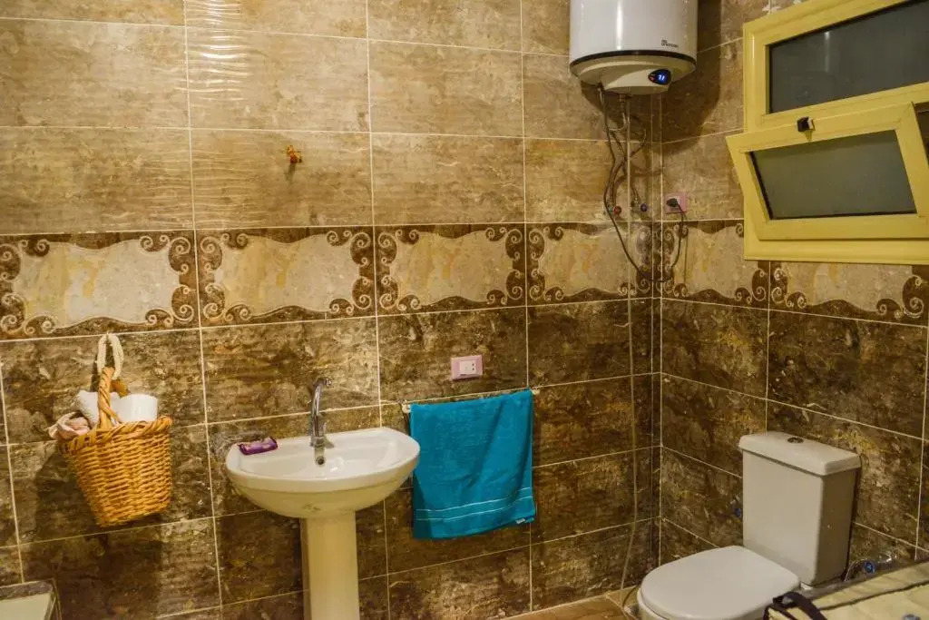 Jamila Basement Apartment For Families