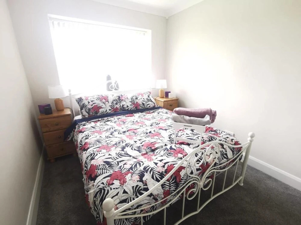 Lovely 3-bed House in Derry