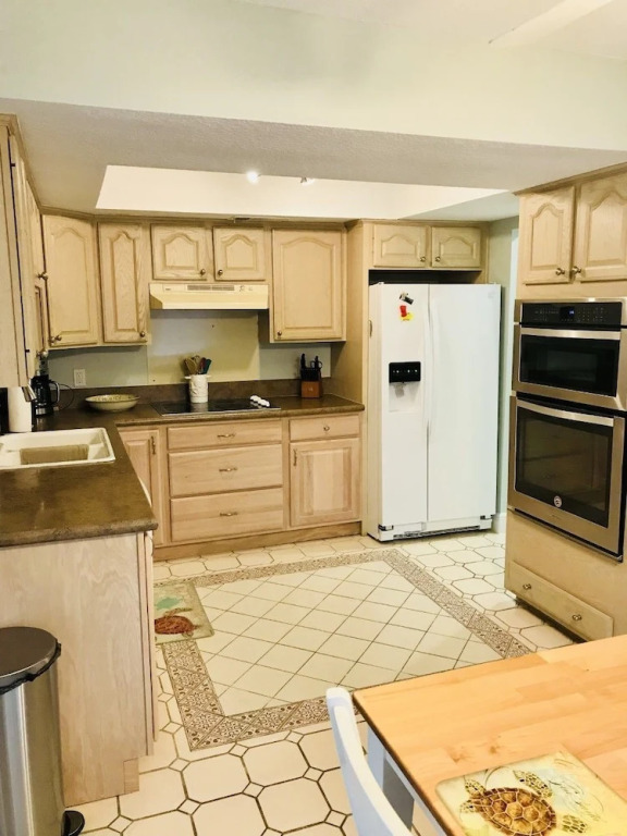 Oceanside Village C1 - 2 Br Townhouse