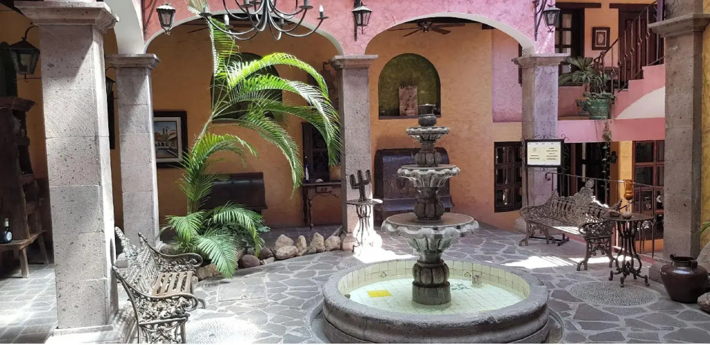 Posada de las Flores Loreto
