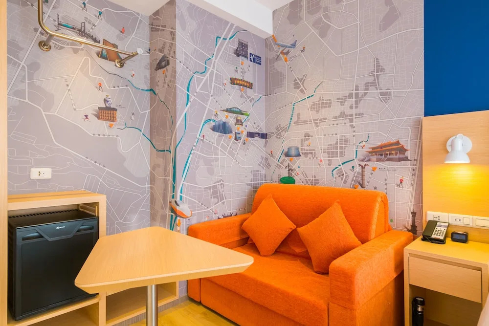 Holiday Inn Express Taichung Fengchia by IHG
