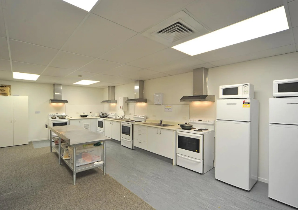 The Setup on Dixon - Hostel