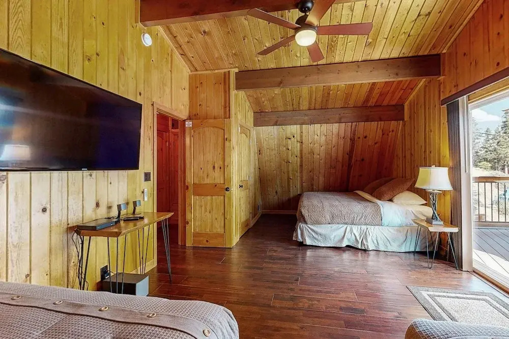 Primrose Cabin #709