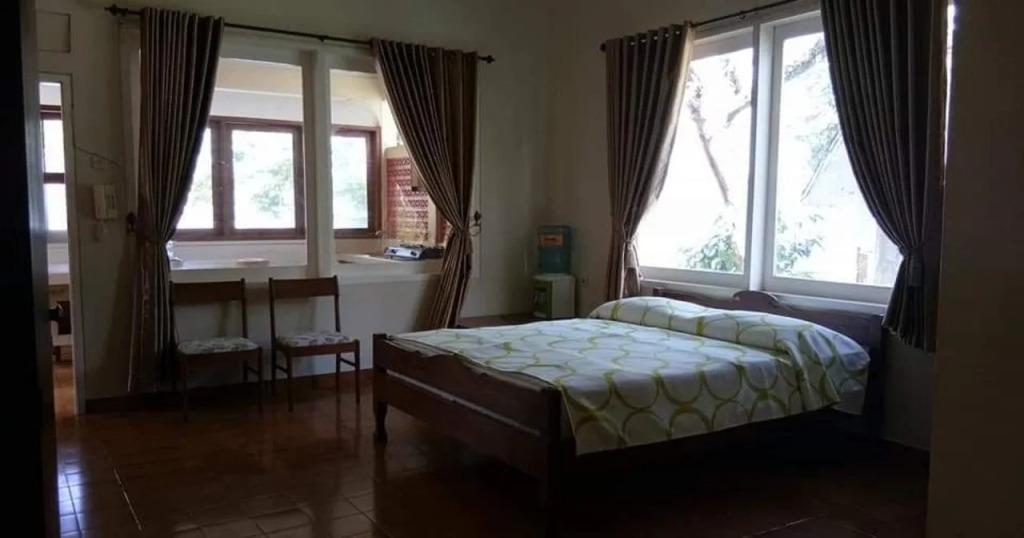 Bunga Ayu Seaside Resort