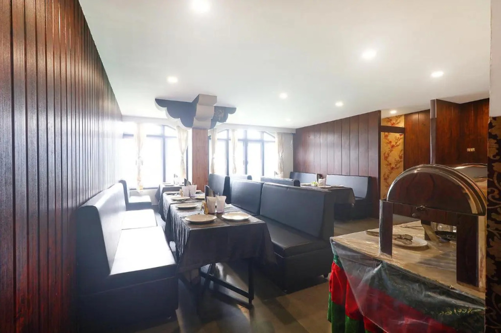 FabHotel Meylong Hills