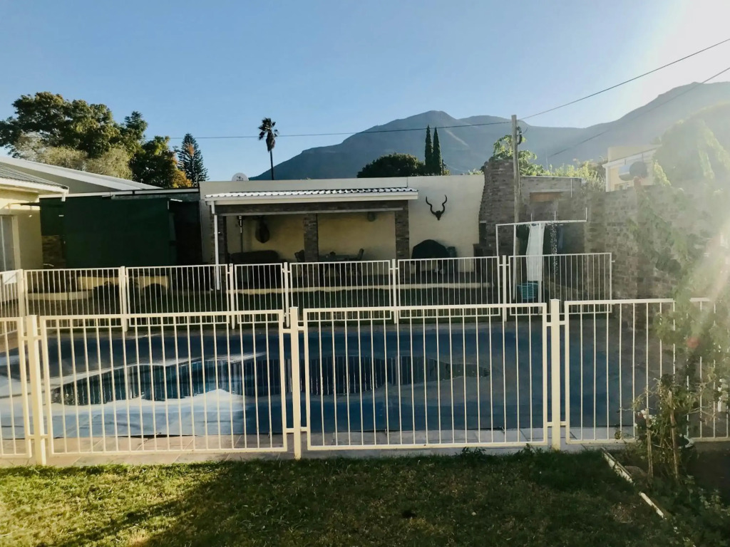 Tonis Cottage