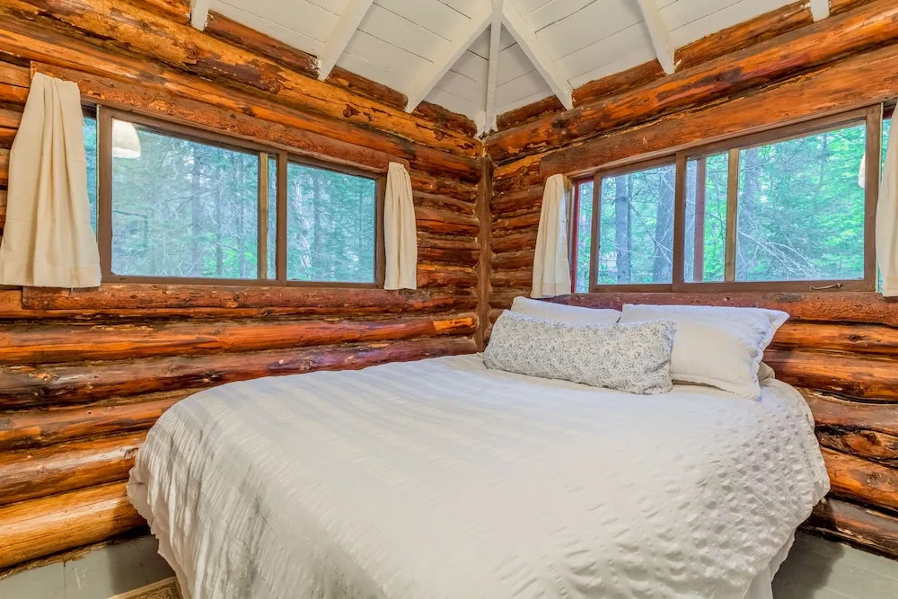 Mavooshen Retreat at Sprucewold by RedAwning