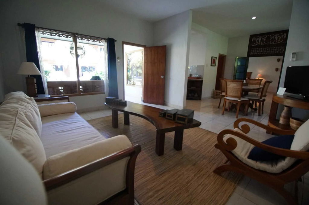 The Cakra Hotel
