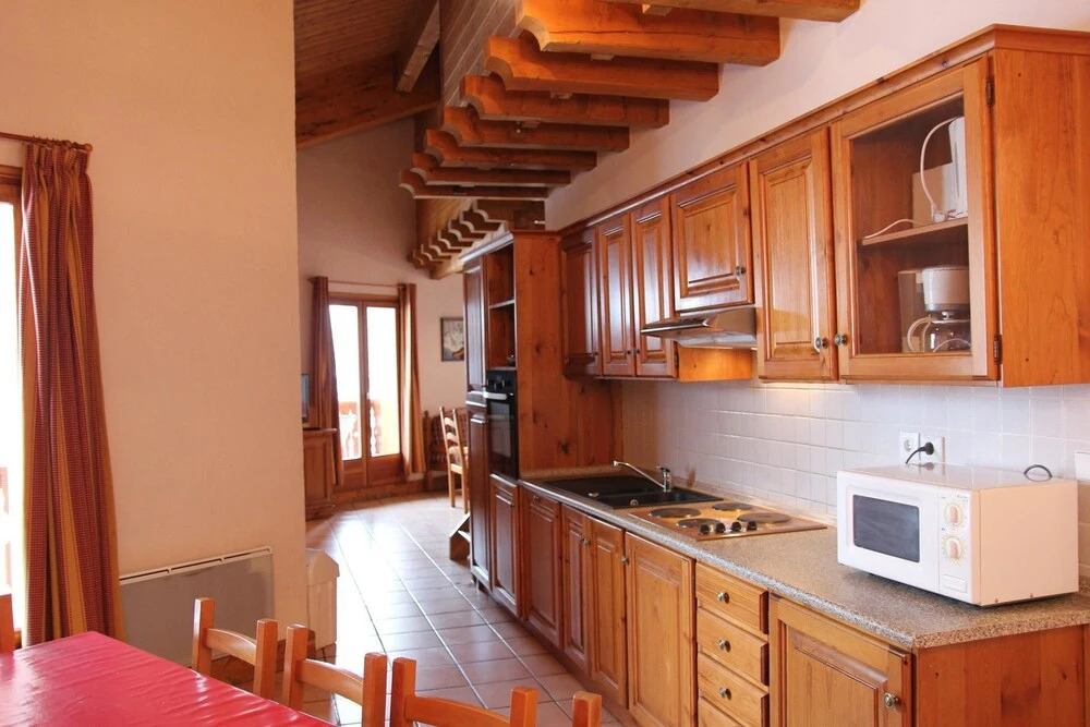 big appartment on 2 levels with 5 bedrooms Apartment 5 agence la cime