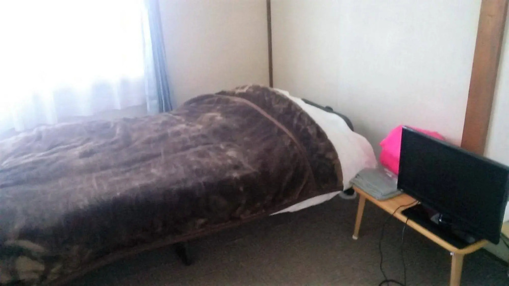 Dormitory L - Hostel