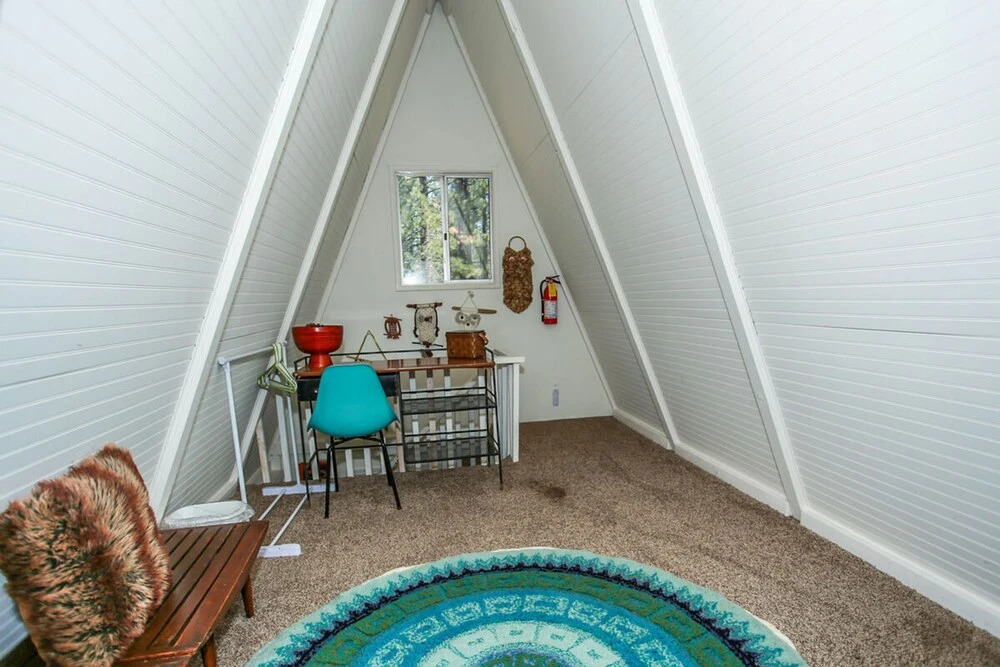 Sunrise Cottage-1800 by Big Bear Vacations