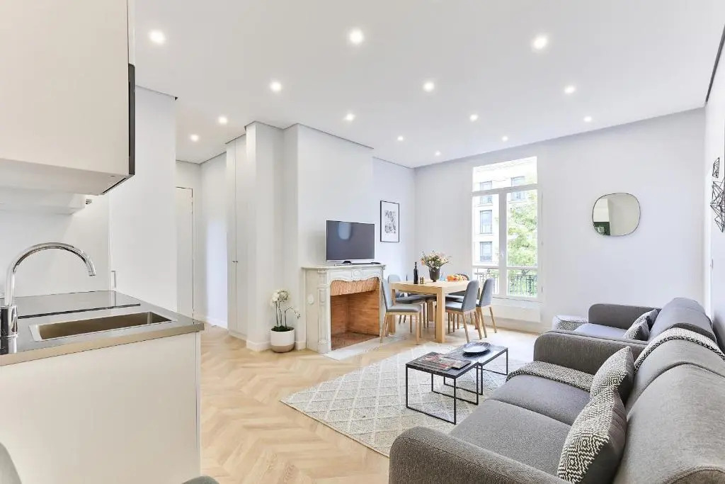 126 - Urban Amazing 3BR Montorgueil