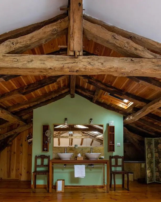 Les Cèdres