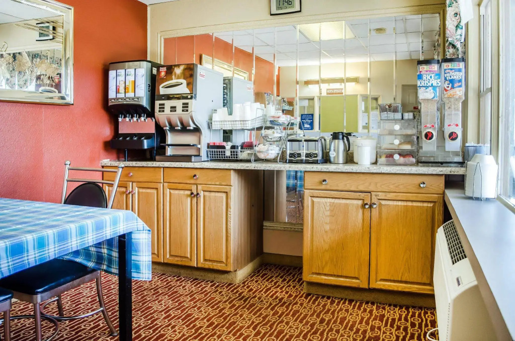 Rodeway Inn