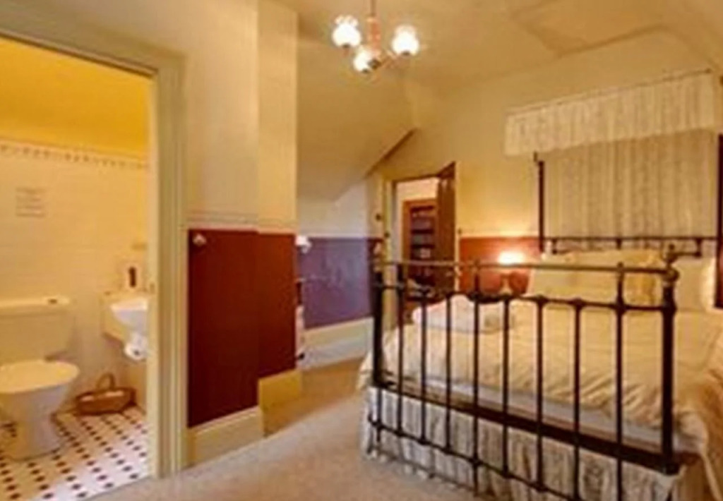 Westella Colonial B&B