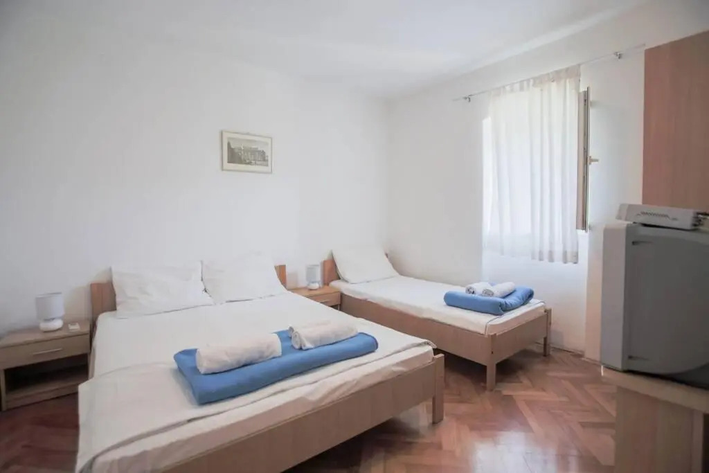 MARIO-50m FROM THE BEACH,TERRACE WITH SEA VIEW!