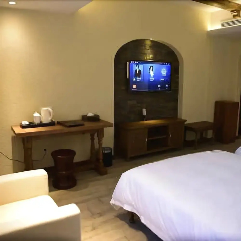 Chenxi Fengqing Hotel