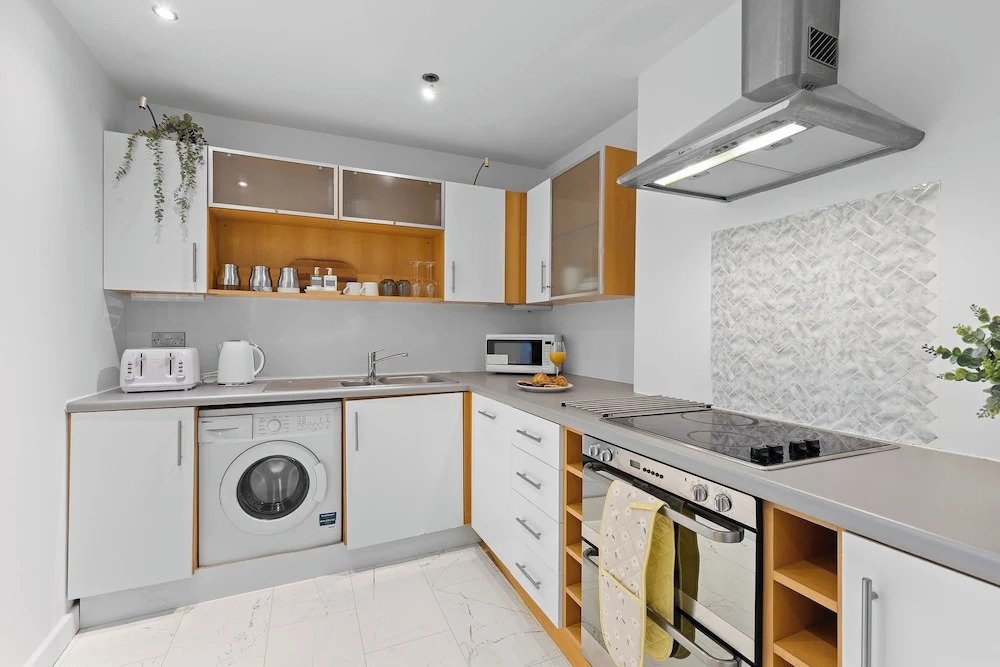 Stylish Luxury 2bed 2bath Apartment in Nottingham City - Free Parking